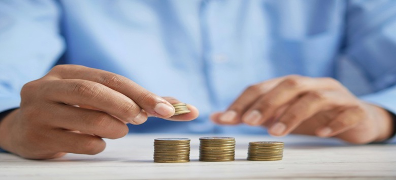 Finans, økonomistyring og valutakurs.